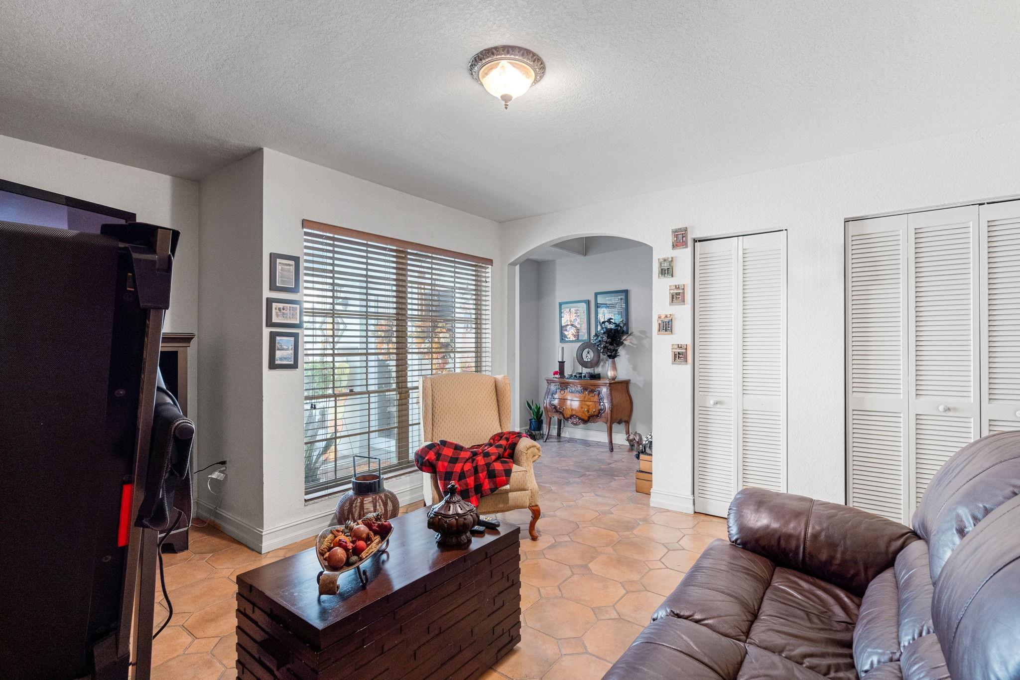 9860 NW 47th Ter Doral, FL 33178