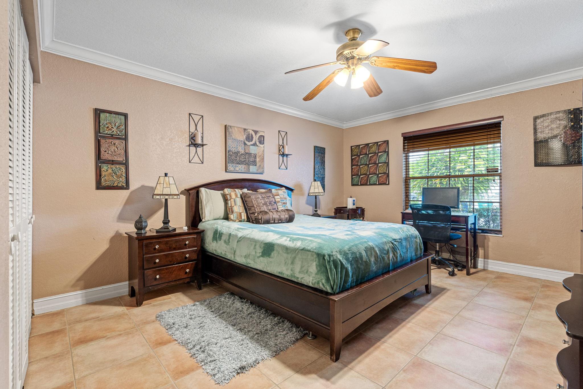 9860 NW 47th Ter Doral, FL 33178