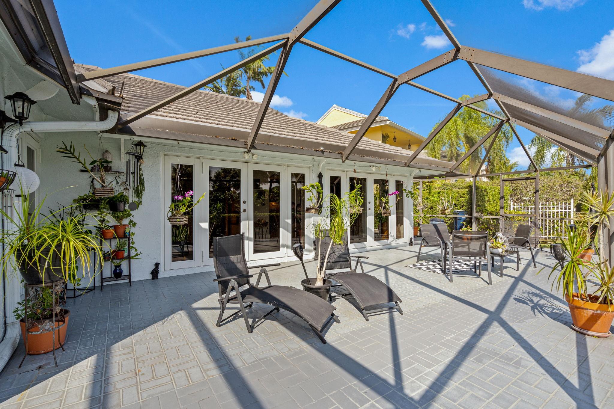 9860 NW 47th Ter Doral, FL 33178