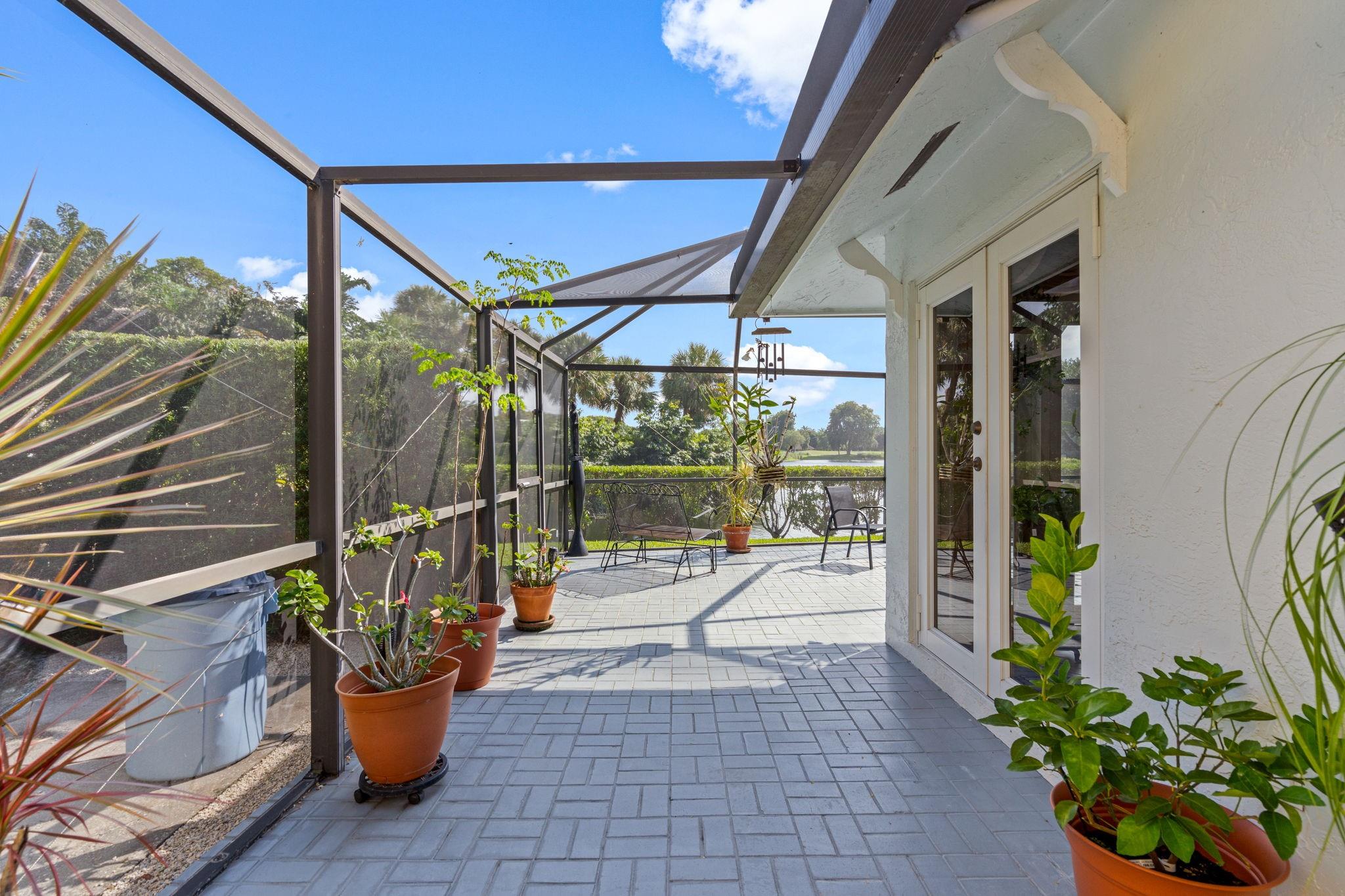 9860 NW 47th Ter Doral, FL 33178