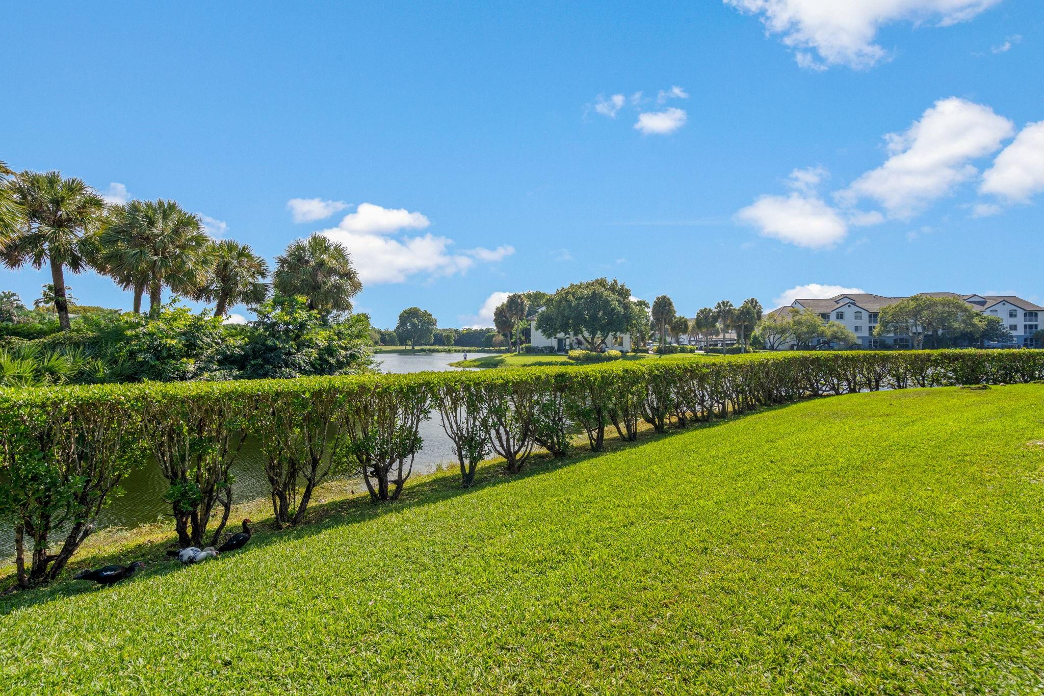 9860 NW 47th Ter Doral, FL 33178