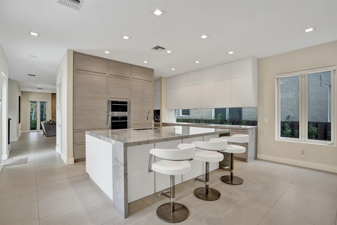 904 Ponce De Leon Fort Lauderdale, FL 33316