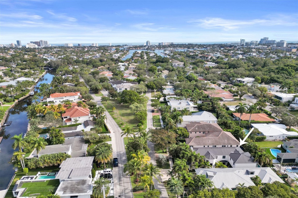 904 Ponce De Leon Fort Lauderdale, FL 33316