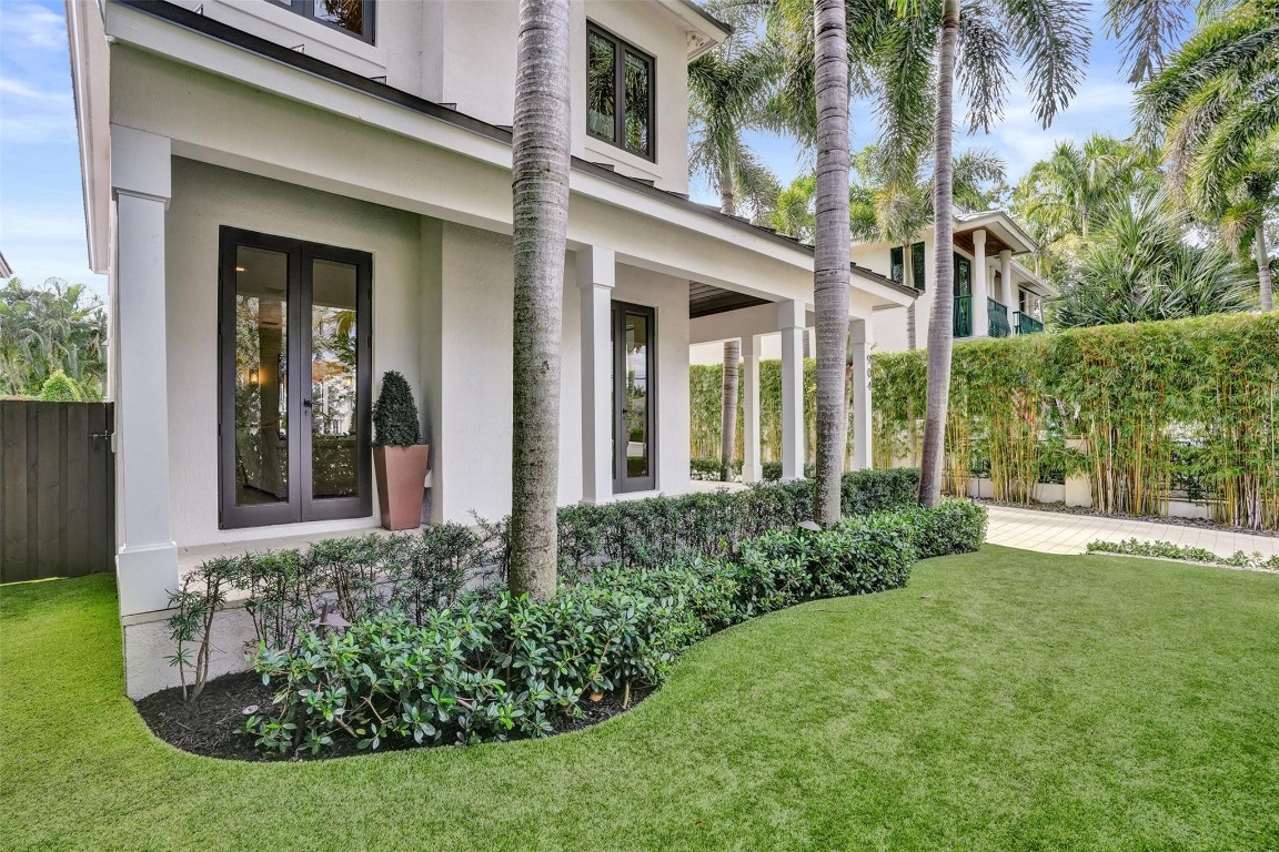 904 Ponce De Leon Fort Lauderdale, FL 33316