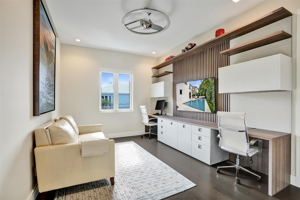 904 Ponce De Leon Fort Lauderdale, FL 33316