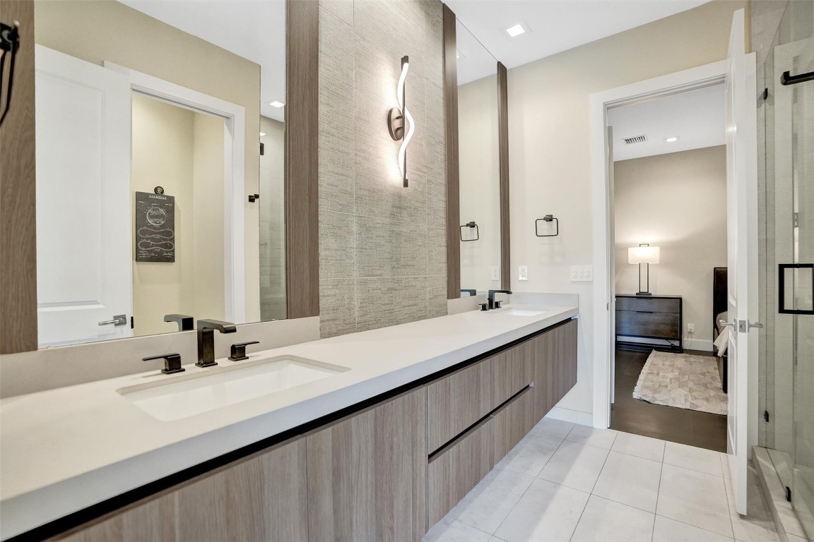 904 Ponce De Leon Fort Lauderdale, FL 33316