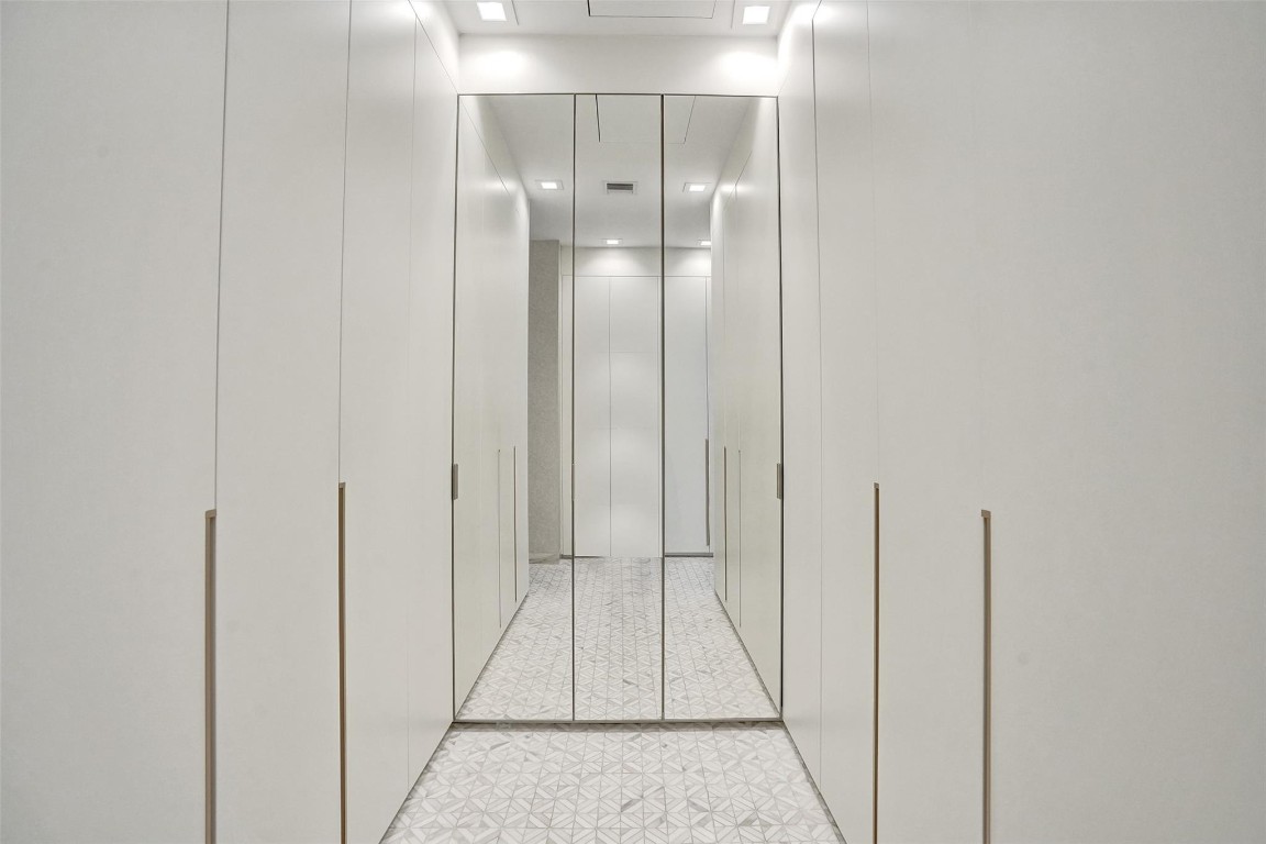 904 Ponce De Leon Fort Lauderdale, FL 33316