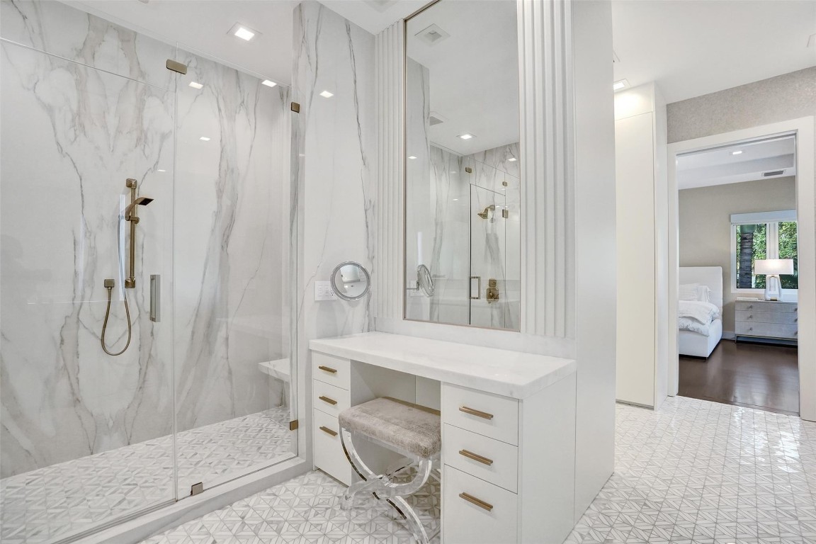 904 Ponce De Leon Fort Lauderdale, FL 33316