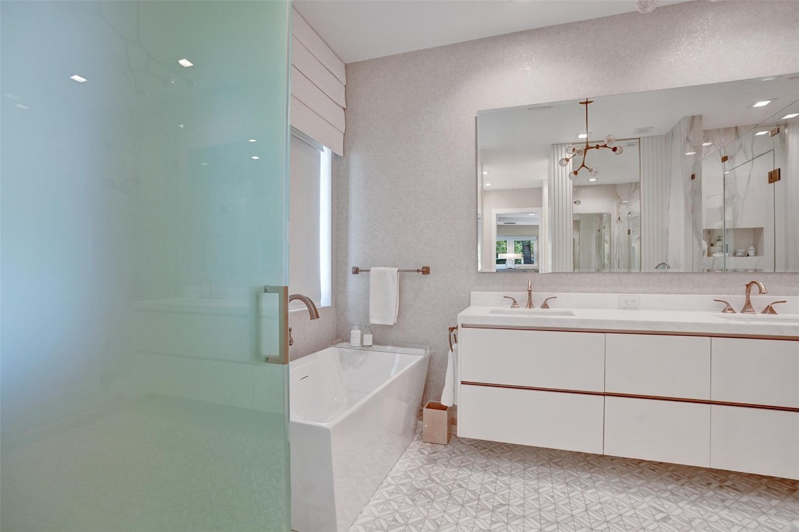 904 Ponce De Leon Fort Lauderdale, FL 33316