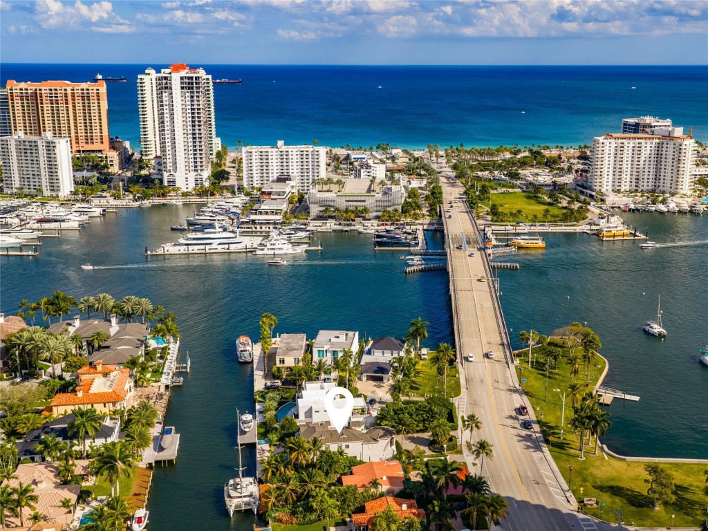 2615 E Las Olas Fort Lauderdale, FL 33301