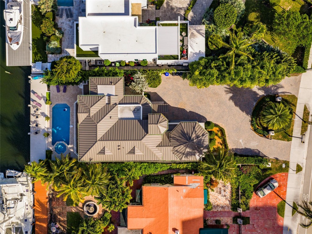 2615 E Las Olas Fort Lauderdale, FL 33301