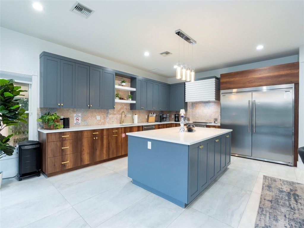 2615 E Las Olas Fort Lauderdale, FL 33301