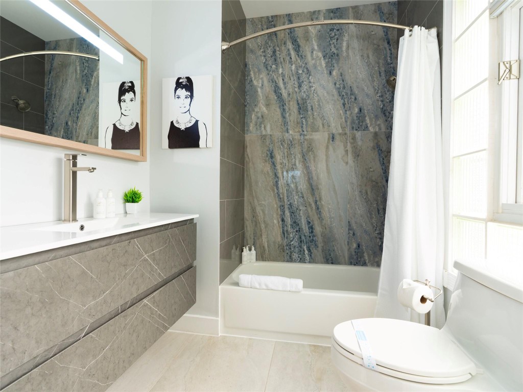 2615 E Las Olas Fort Lauderdale, FL 33301