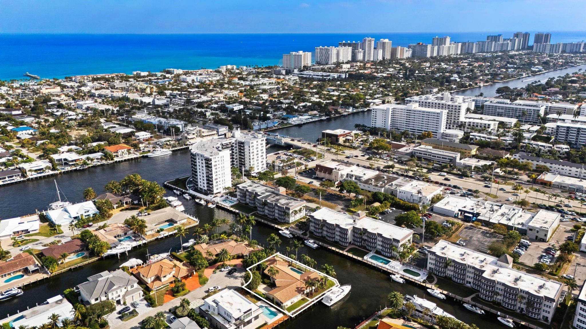 5201 NE 32th Fort Lauderdale, FL 33308