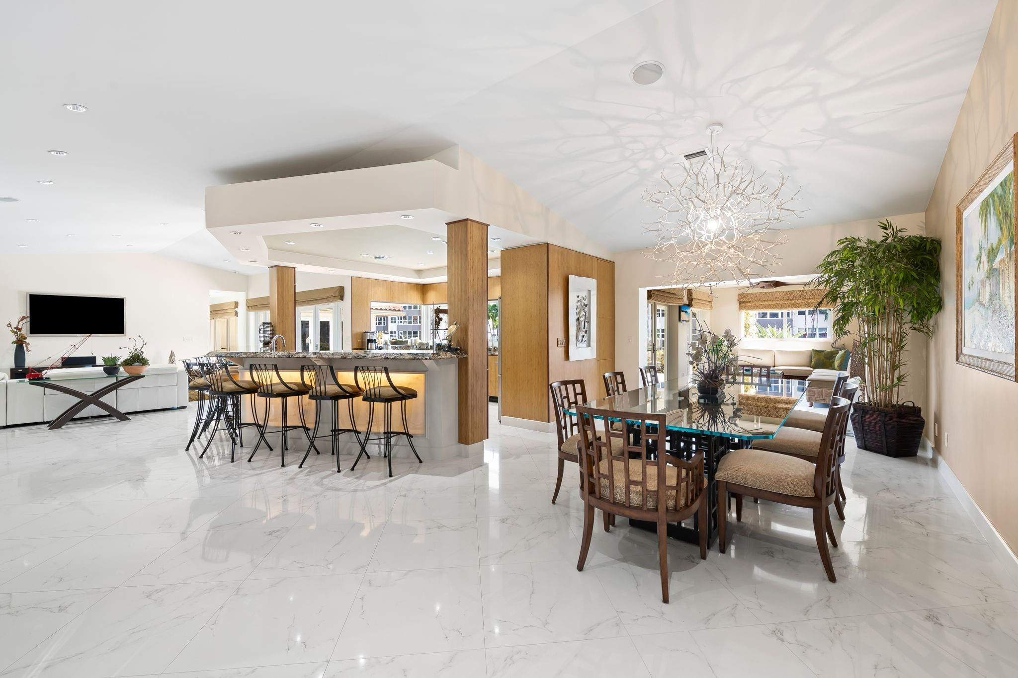 5201 NE 32th Fort Lauderdale, FL 33308