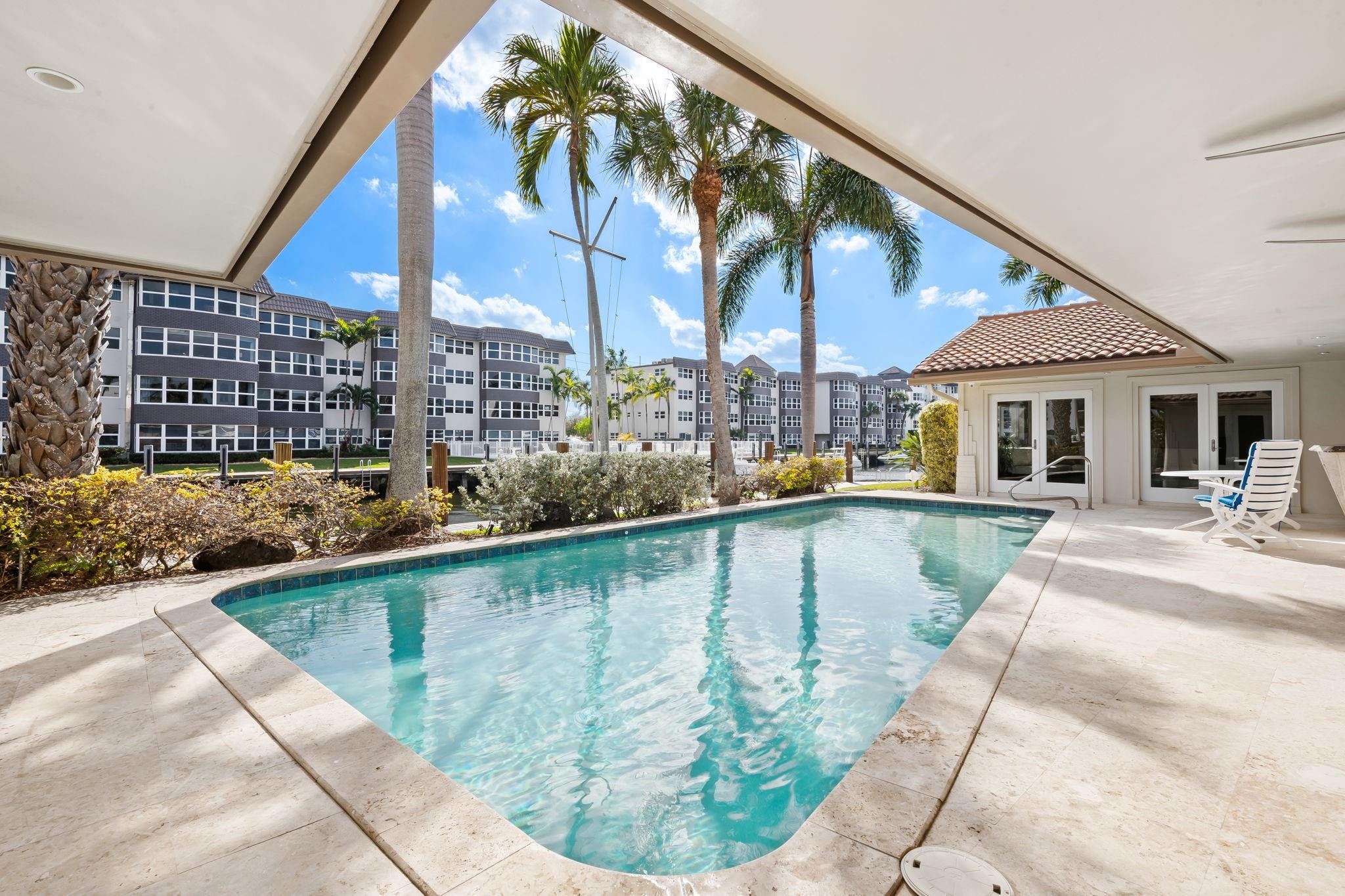 5201 NE 32th Fort Lauderdale, FL 33308