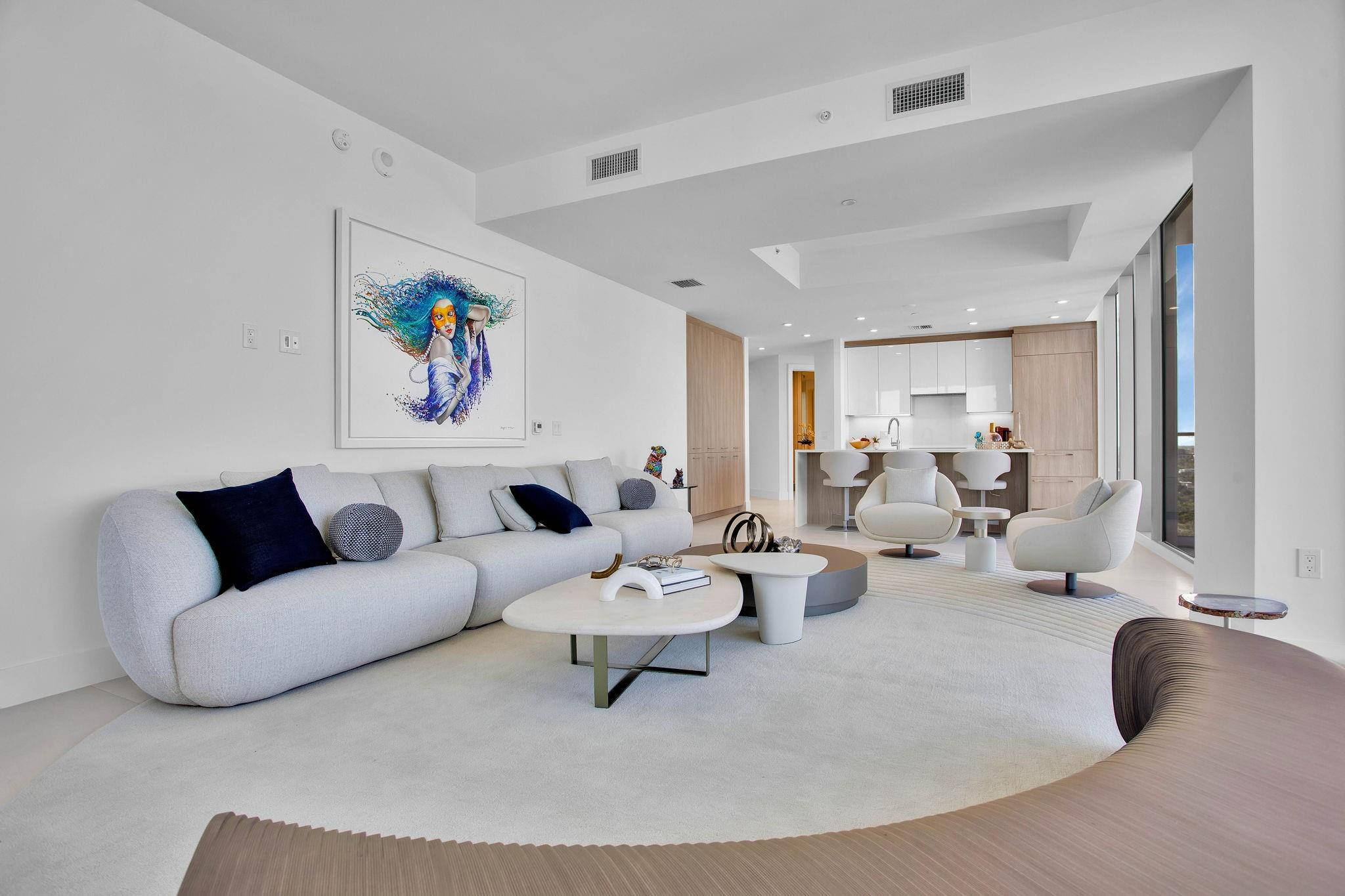 153 N Seabreeze #2205-S Fort Lauderdale, FL 33304