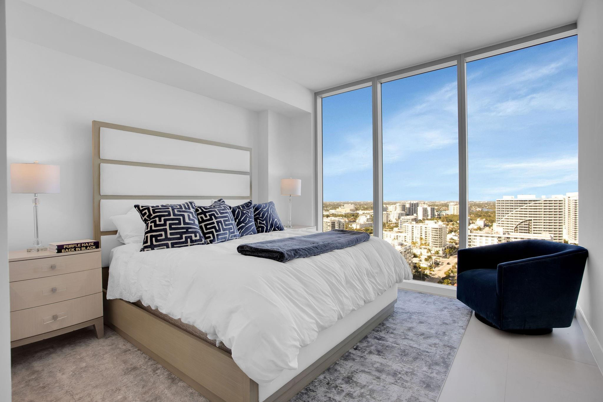 153 N Seabreeze #2205-S Fort Lauderdale, FL 33304