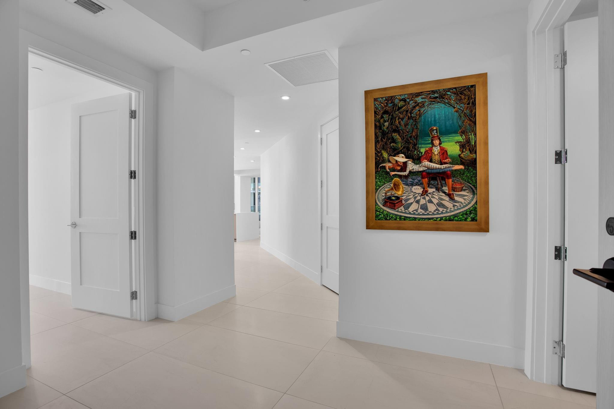 153 N Seabreeze #2205-S Fort Lauderdale, FL 33304