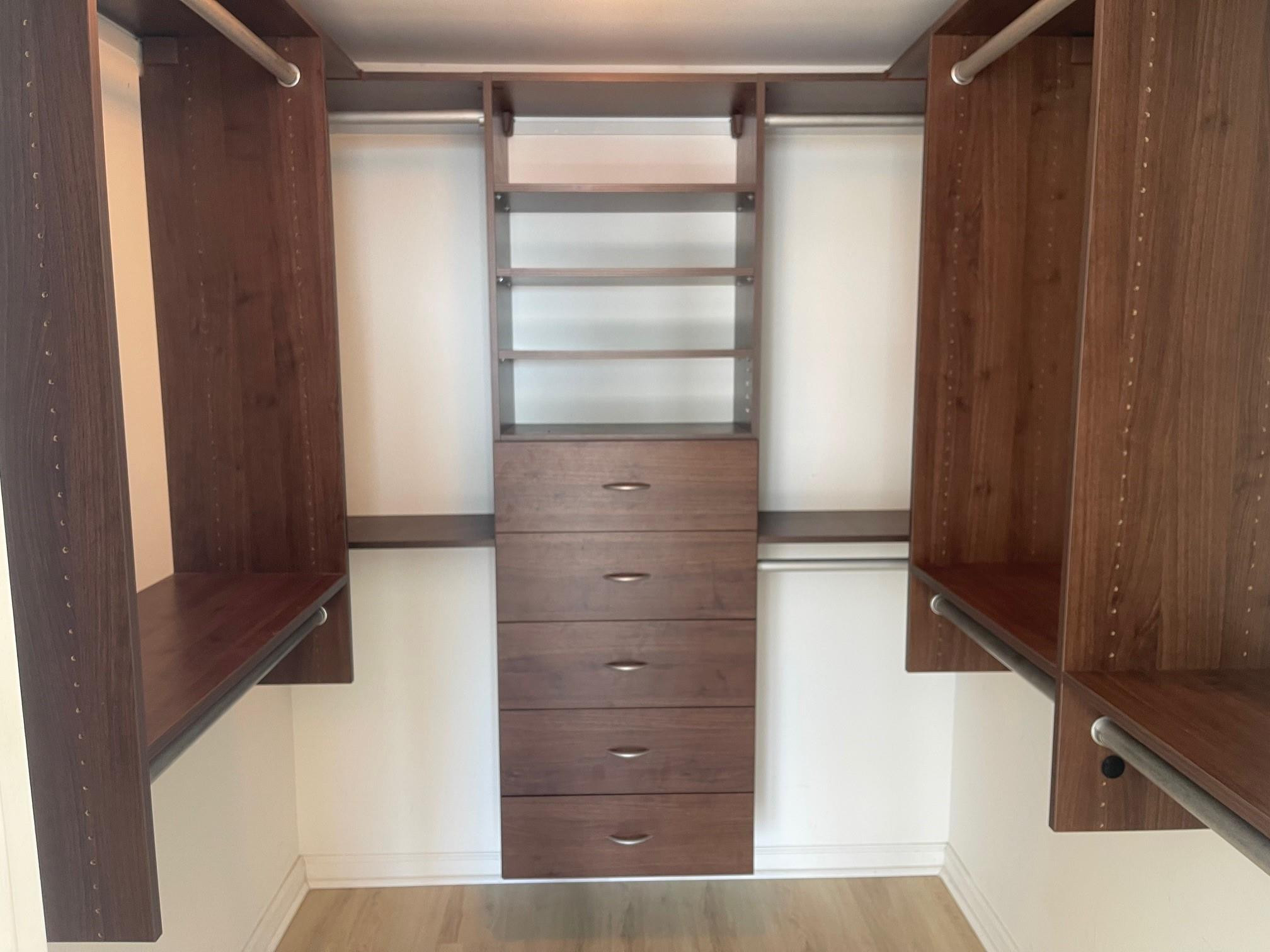 image Icon Brickell II23