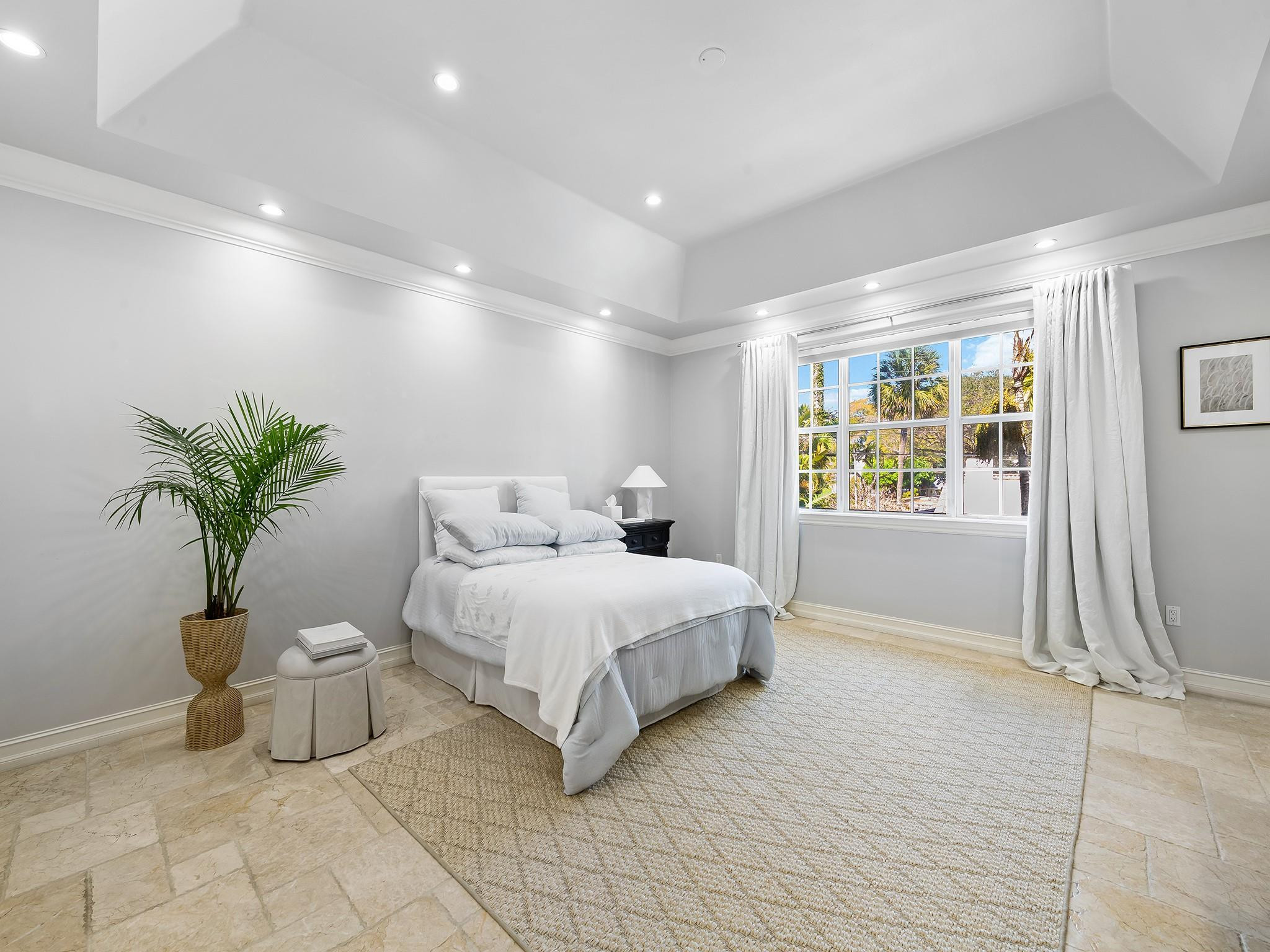 1125 SE 8th Fort Lauderdale, FL 33316