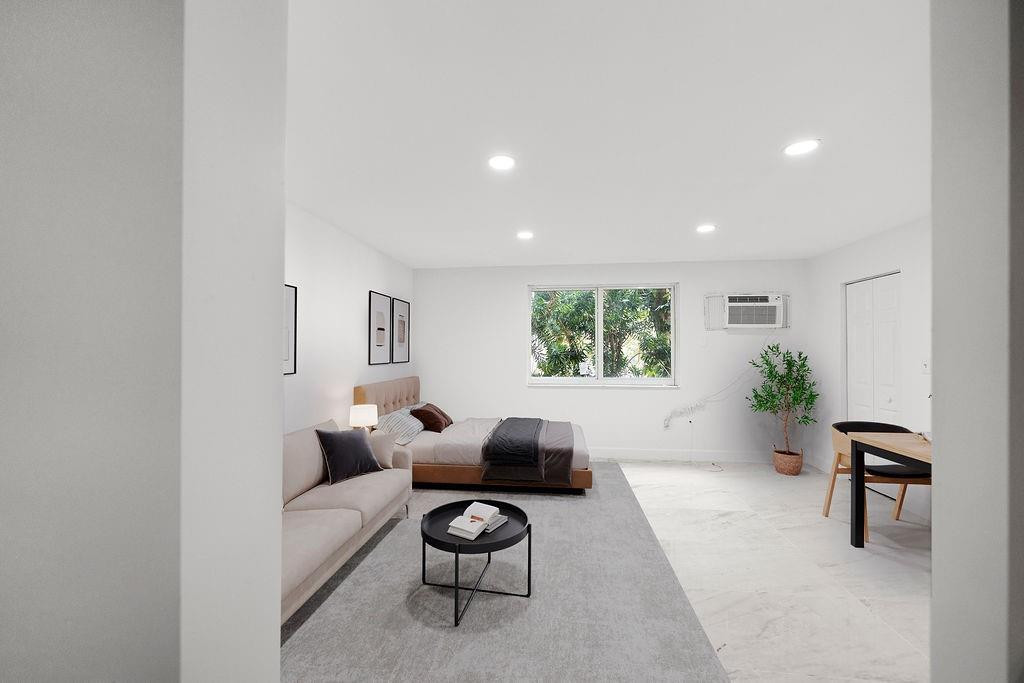 6930 NW 186th #217-A Hialeah, FL 33015