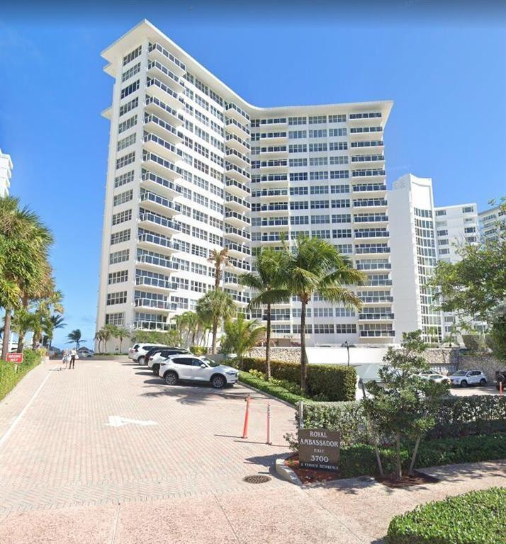 3700 Galt Ocean #1215