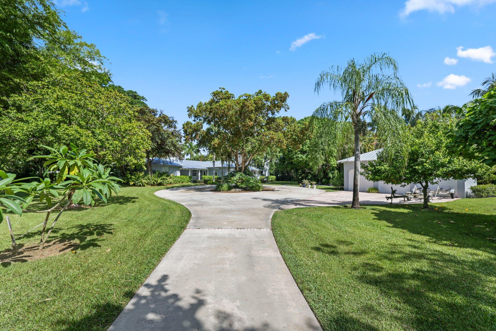 920 Hibiscus Ln Delray Beach, FL 33444