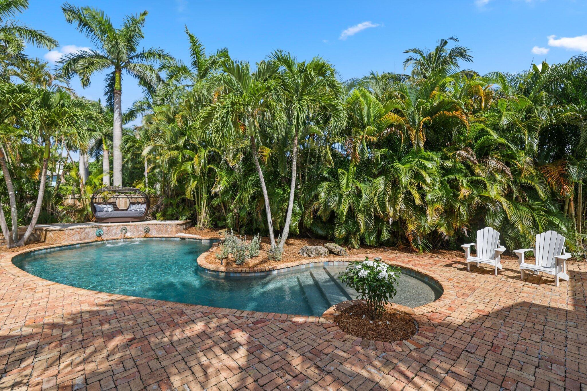 920 Hibiscus Ln Delray Beach, FL 33444