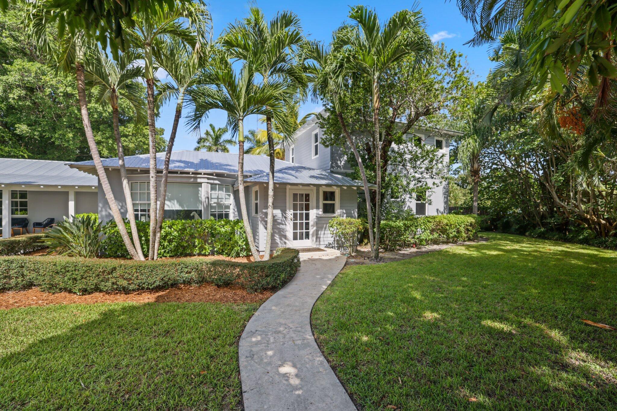 920 Hibiscus Ln Delray Beach, FL 33444