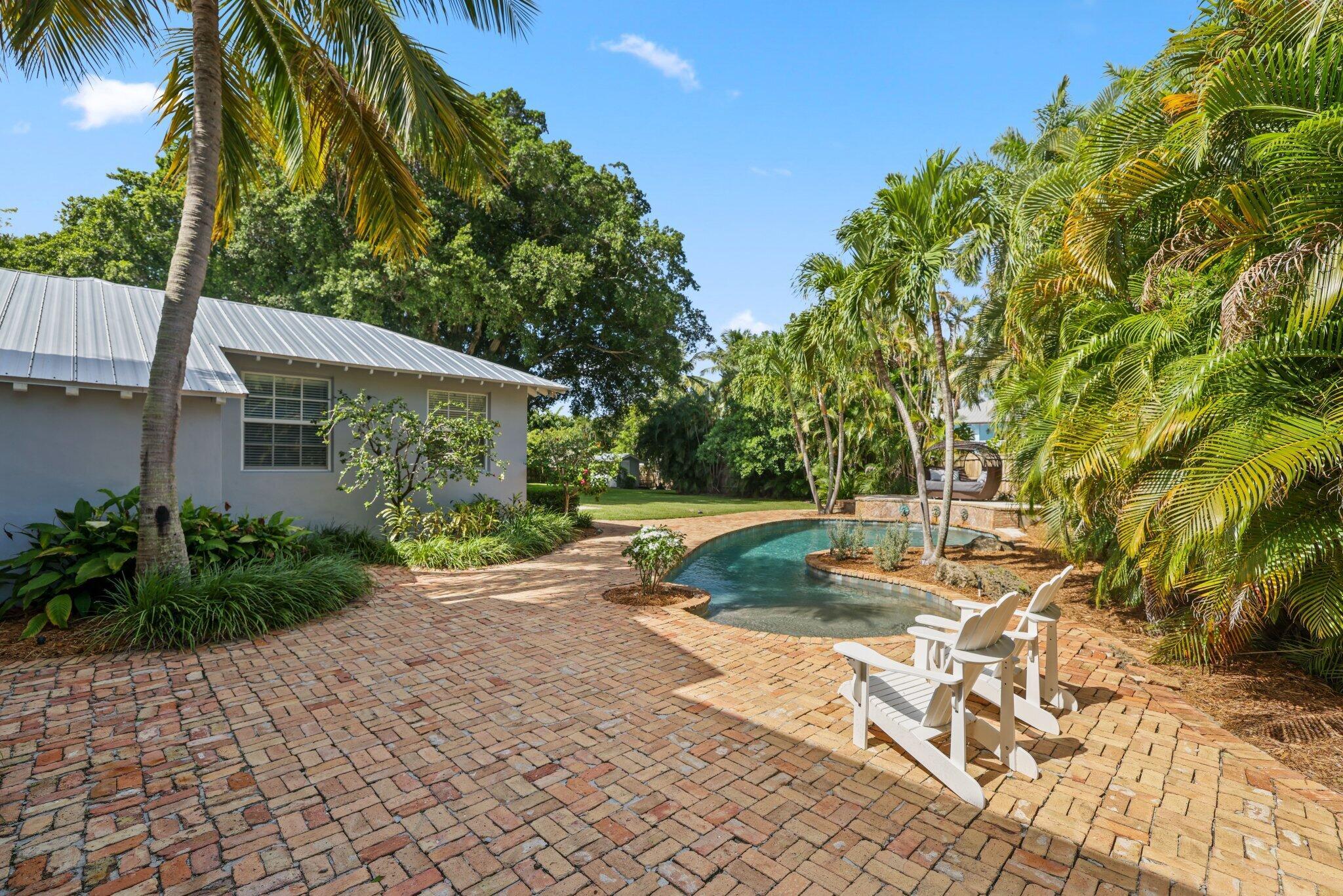 920 Hibiscus Ln Delray Beach, FL 33444