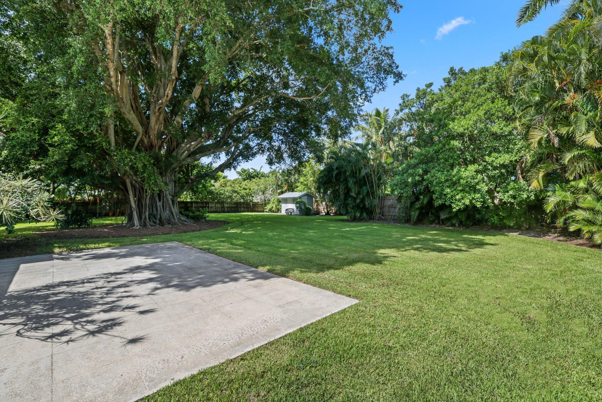 920 Hibiscus Ln Delray Beach, FL 33444