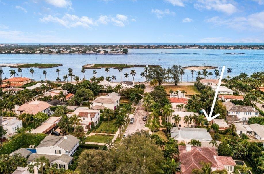 212 Dyer Rd,West Palm Beach, FL 33405