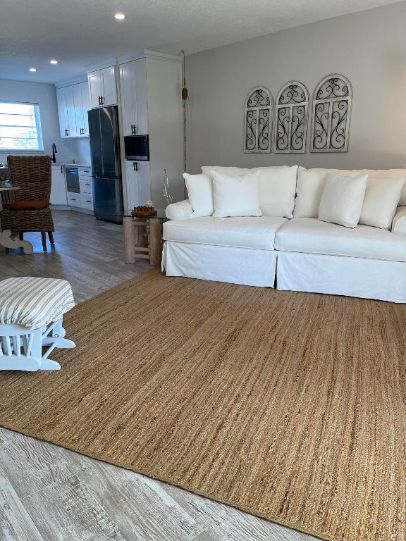 18081 SE Country Clb Dr #293 Jupiter, FL 33469