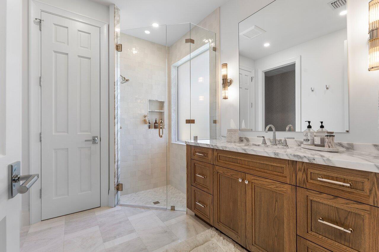 3208 Pilots Pt Cir Jupiter, FL 33477