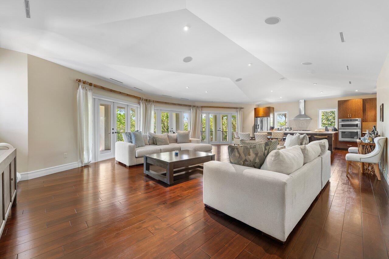 3208 Pilots Pt Cir Jupiter, FL 33477