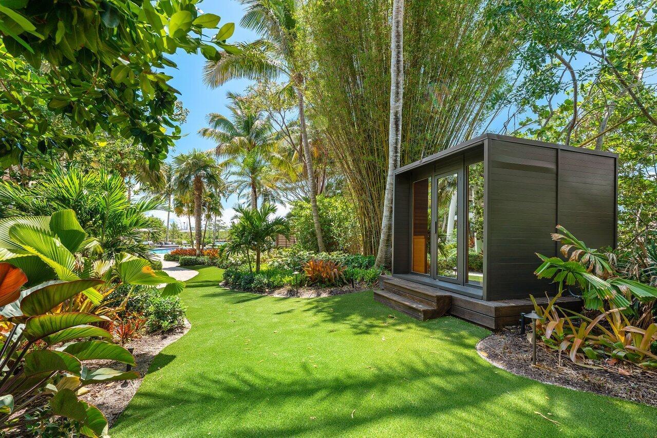 3208 Pilots Pt Cir Jupiter, FL 33477