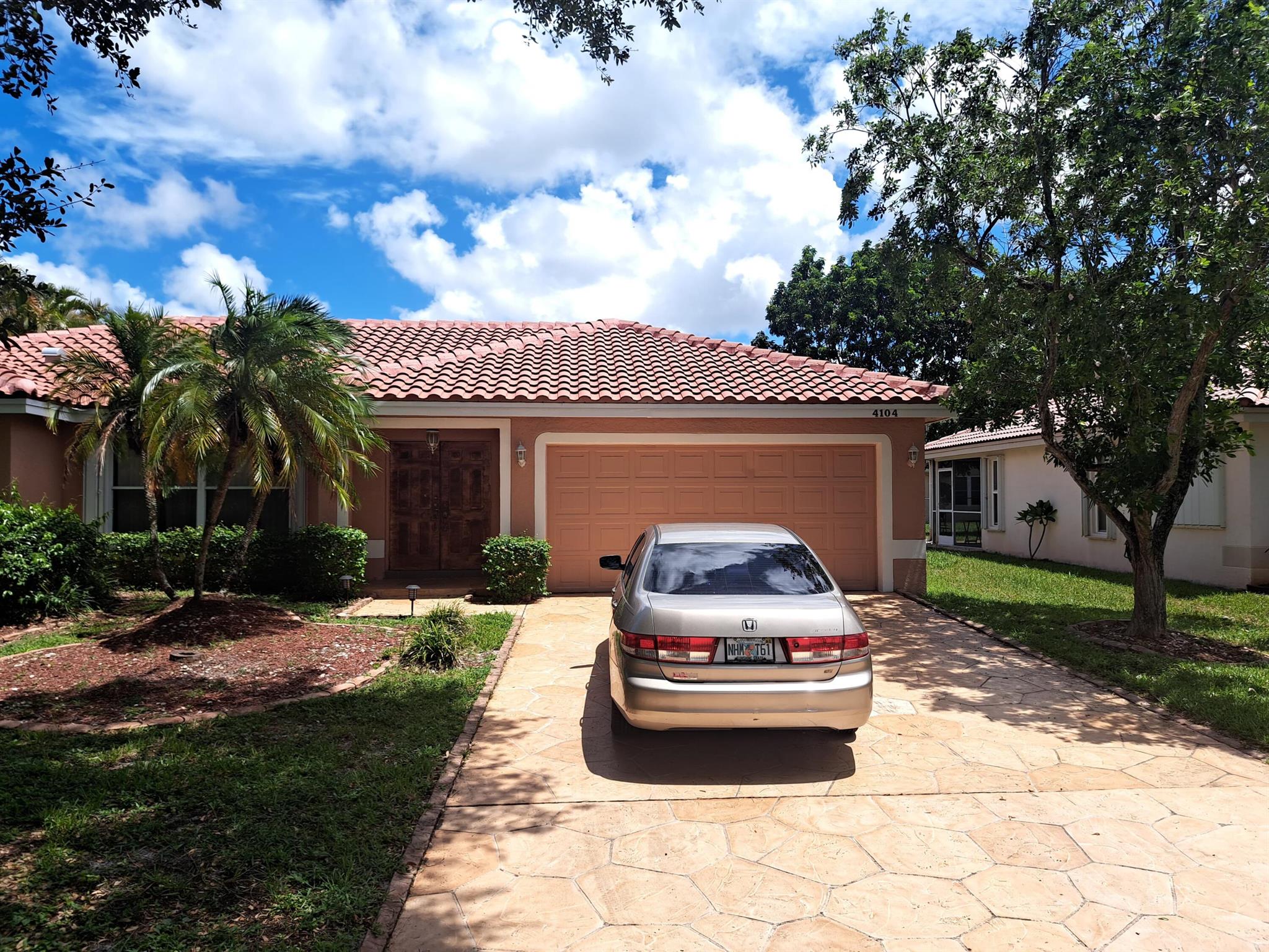 4104 NW 59th St