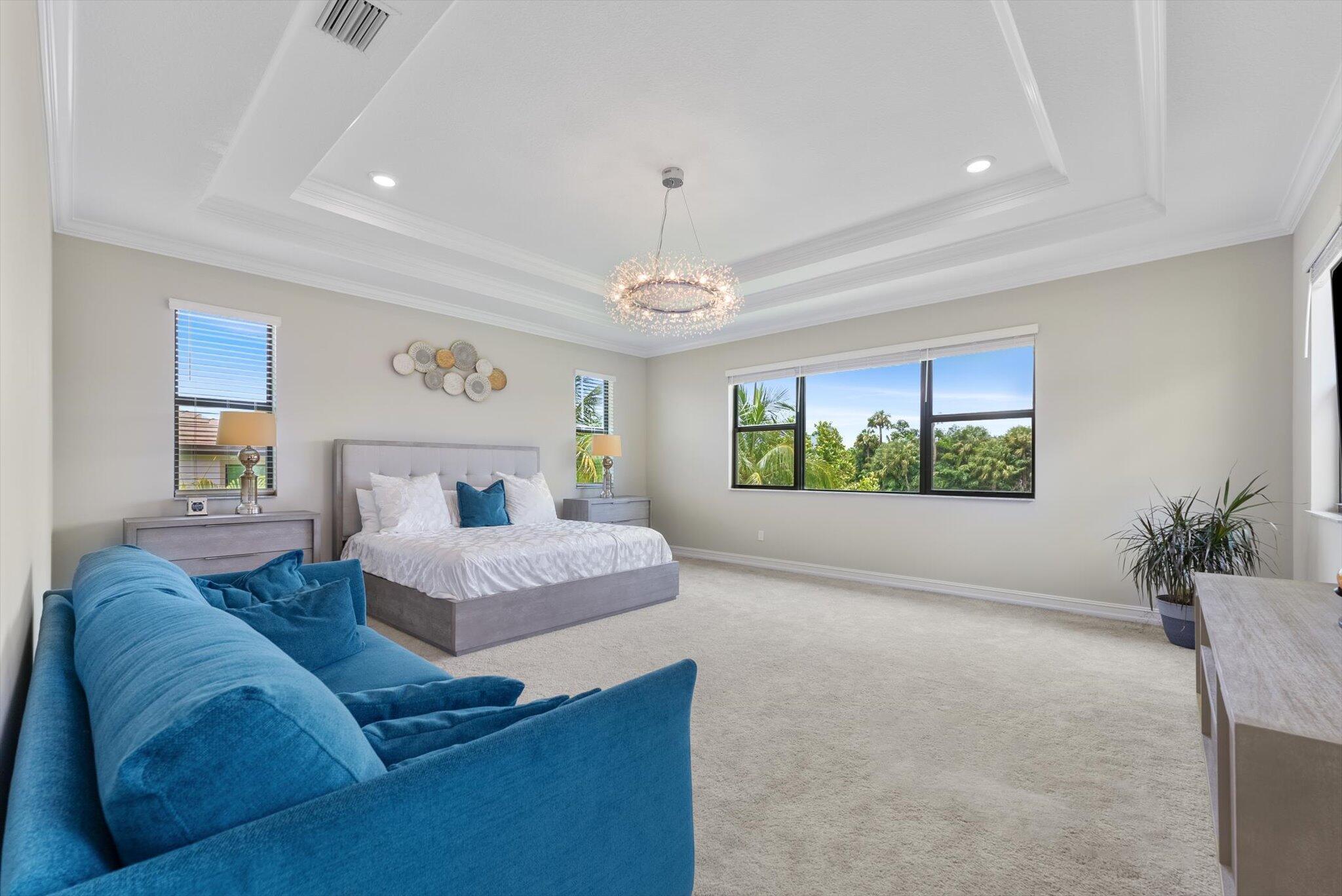 8195 Grand Prix Ln Boynton Beach, FL 33472