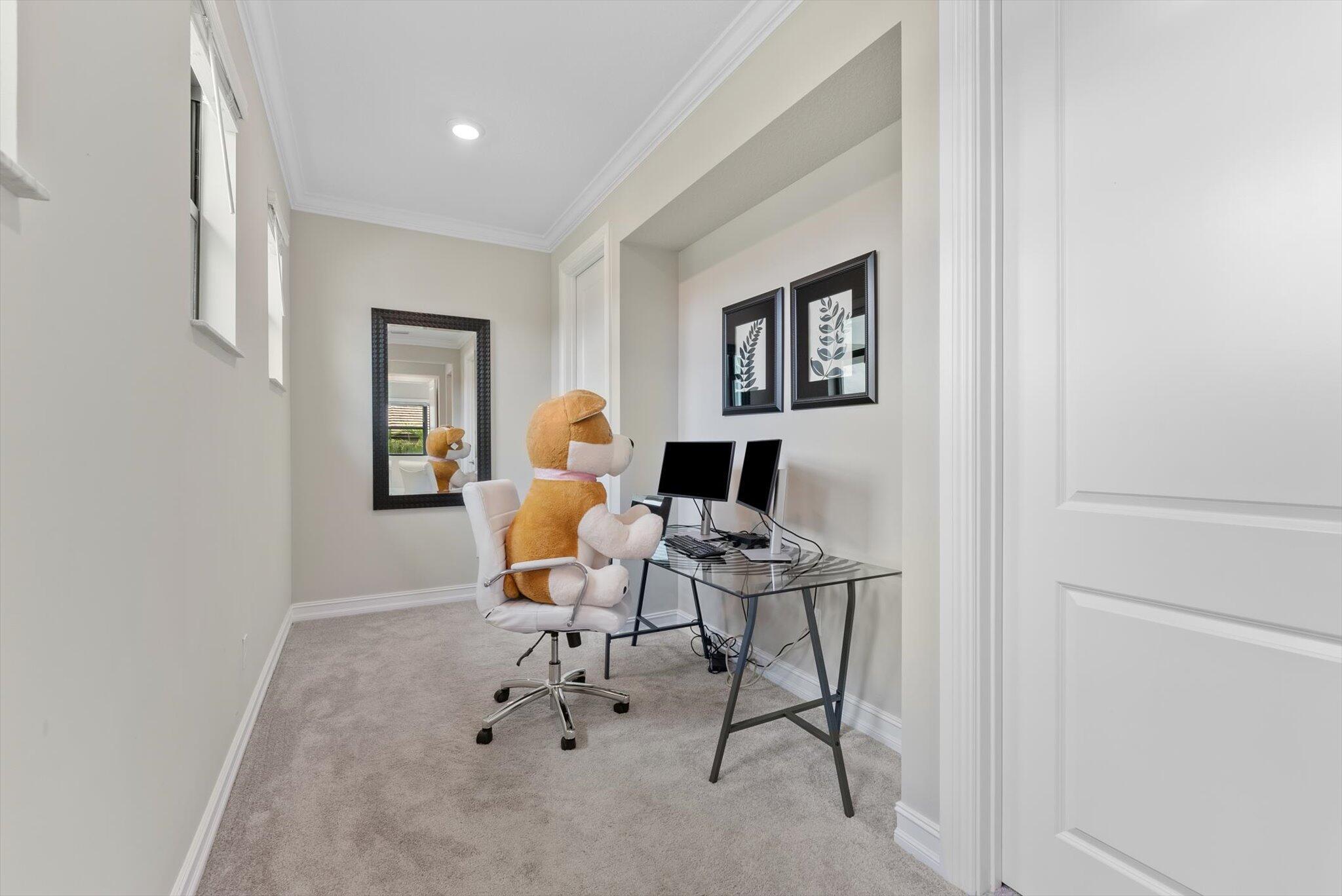 8195 Grand Prix Ln Boynton Beach, FL 33472