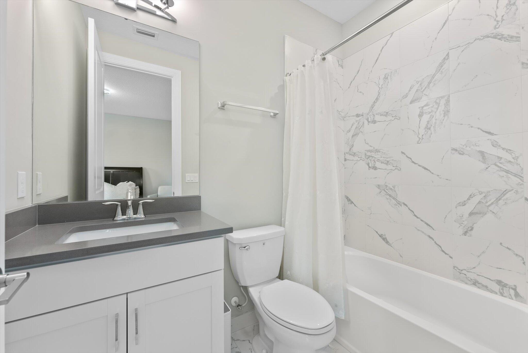 8195 Grand Prix Ln Boynton Beach, FL 33472