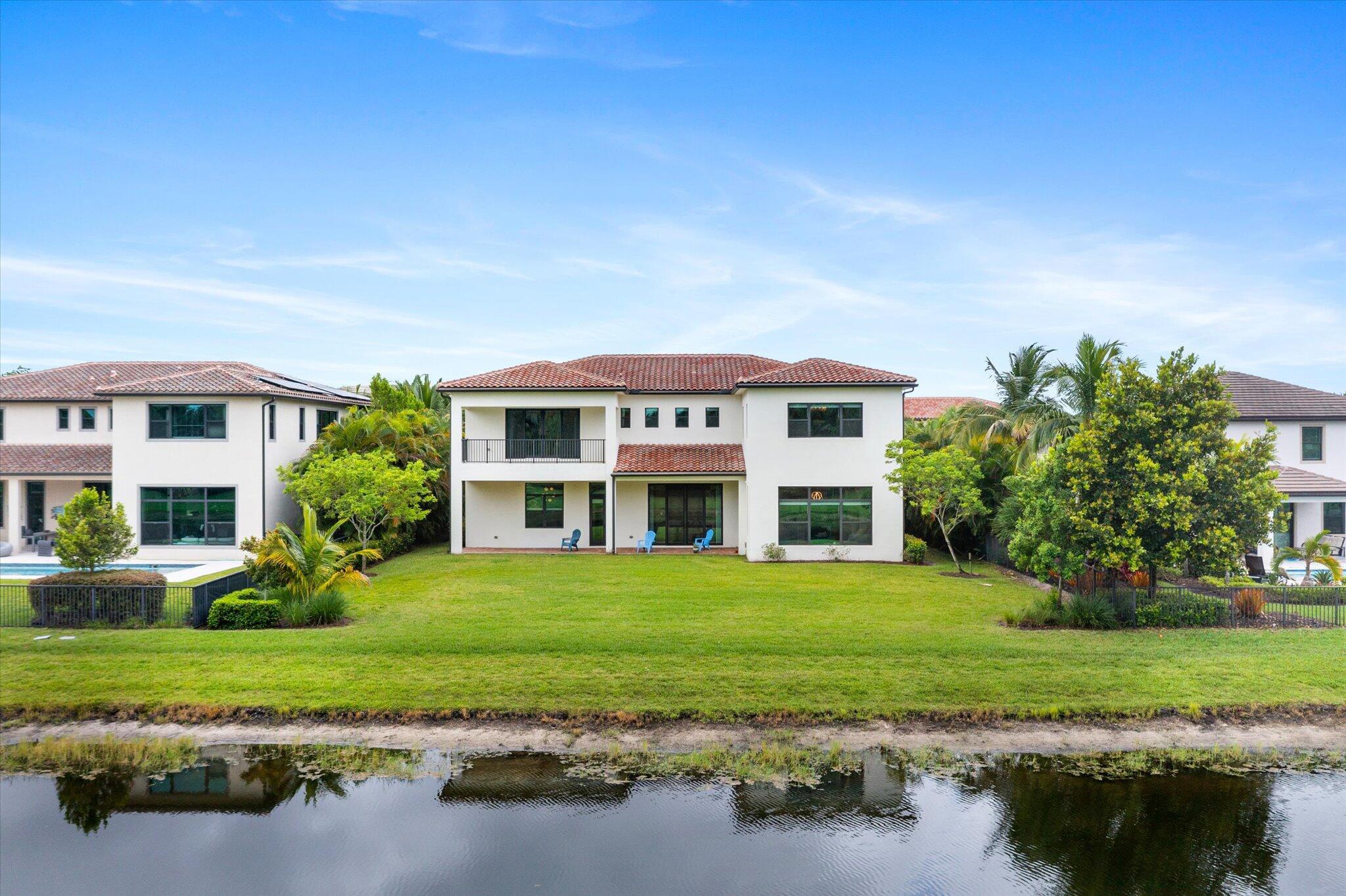 8195 Grand Prix Ln Boynton Beach, FL 33472