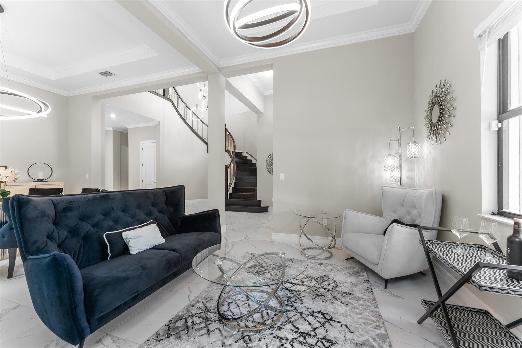 8195 Grand Prix Ln Boynton Beach, FL 33472