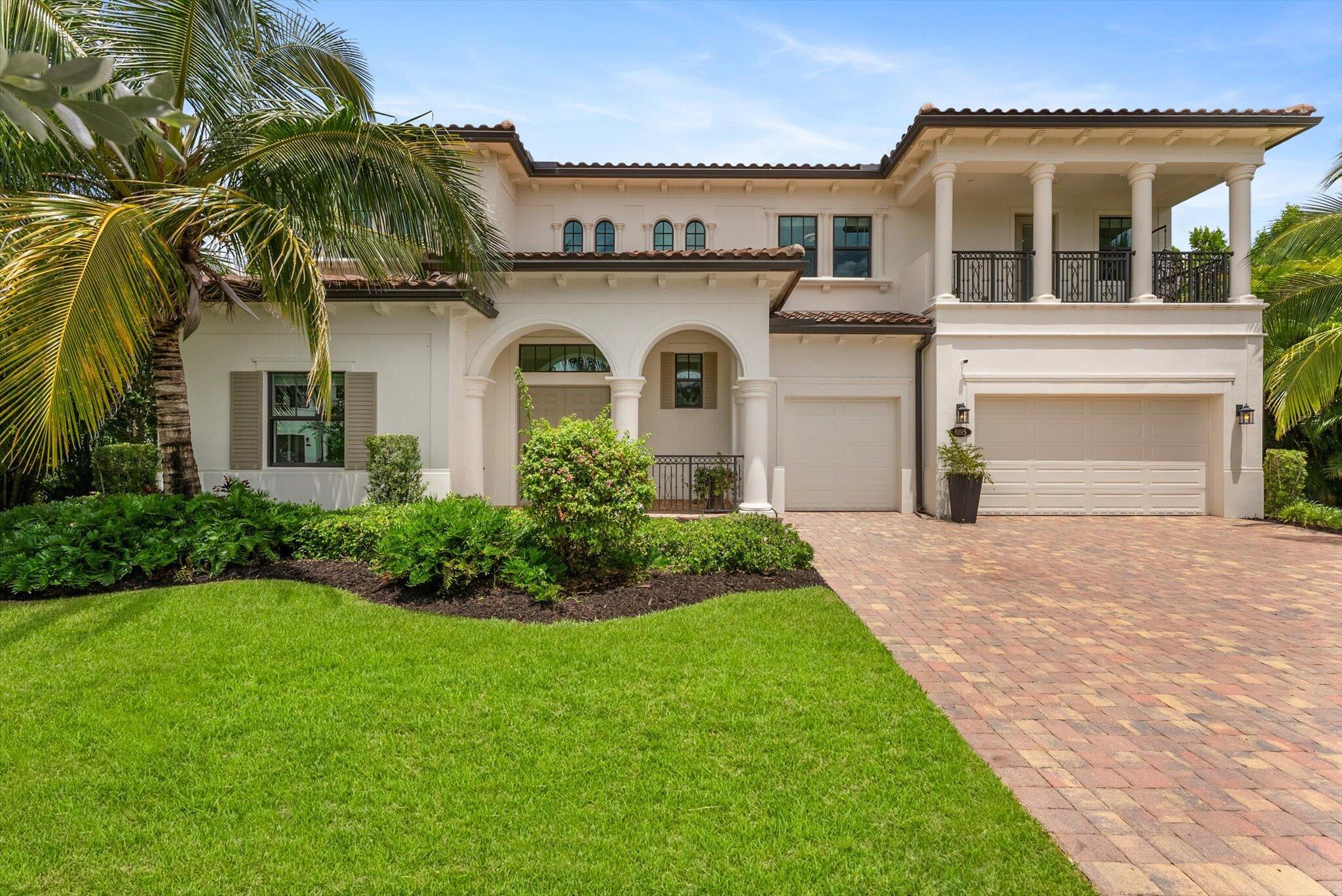 8195 Grand Prix Ln Boynton Beach, FL 33472