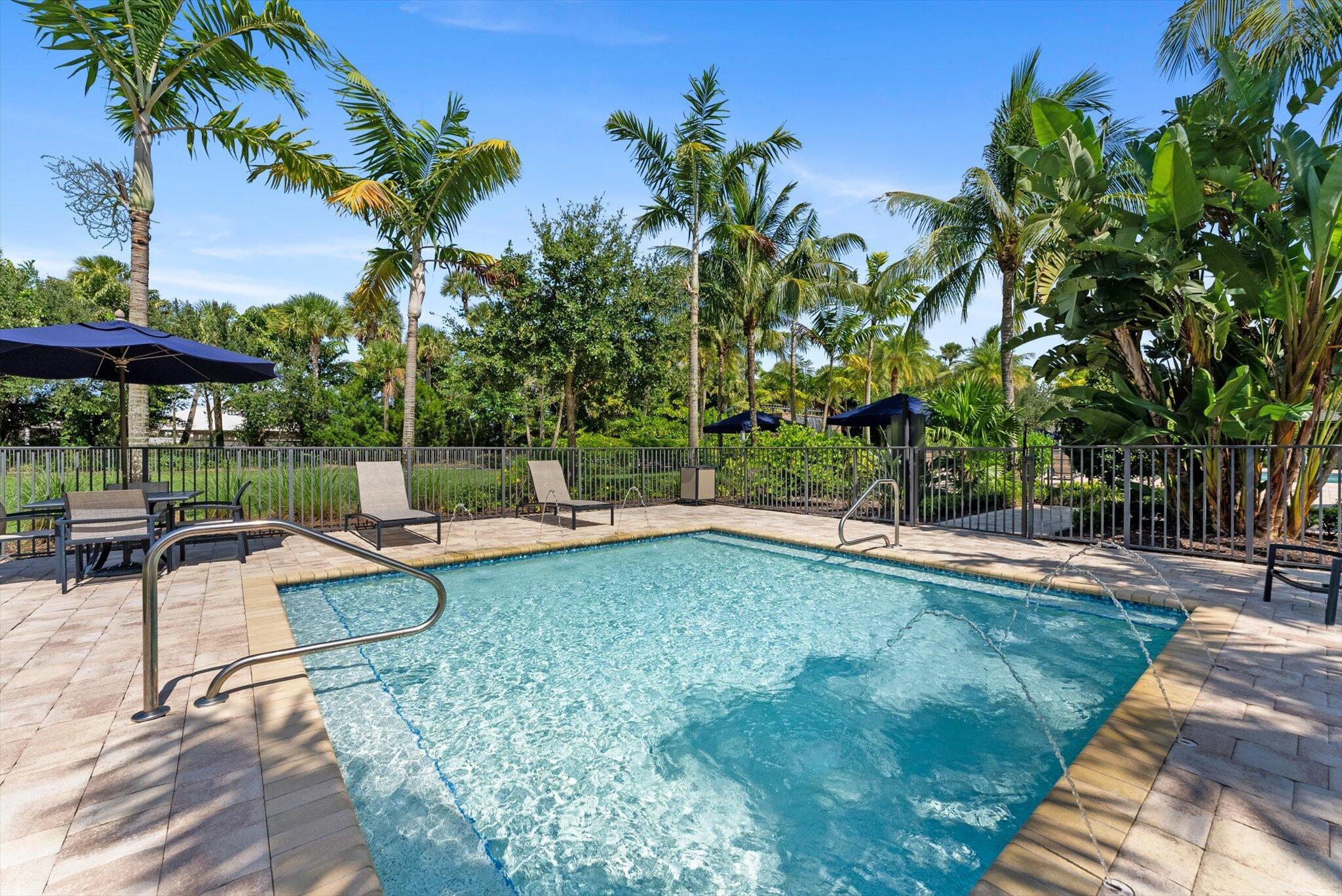 8195 Grand Prix Ln Boynton Beach, FL 33472