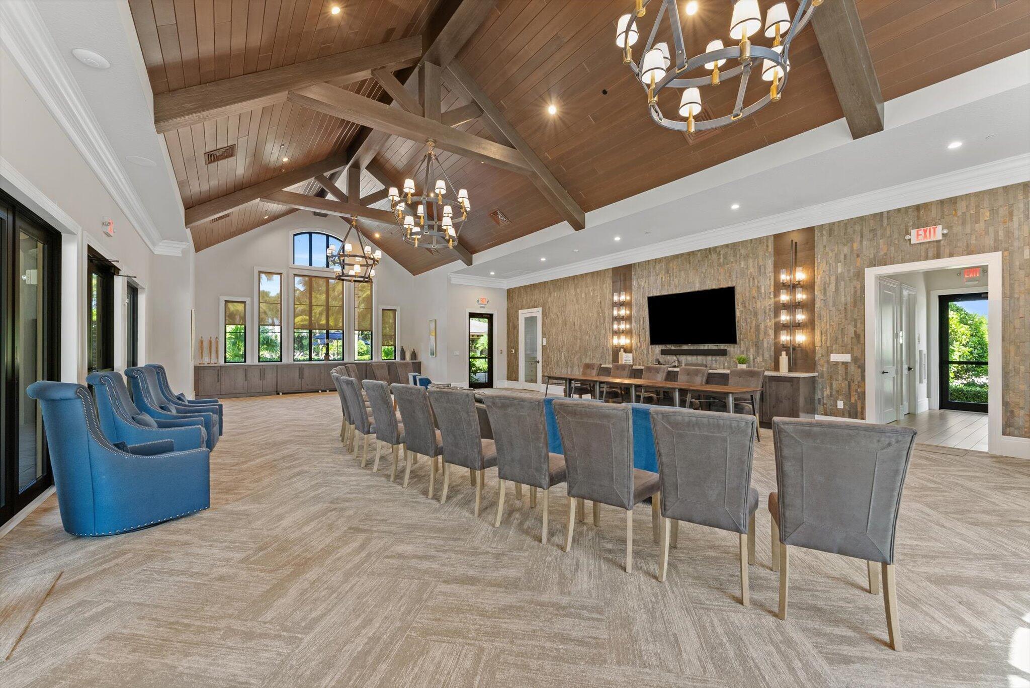 8195 Grand Prix Ln Boynton Beach, FL 33472