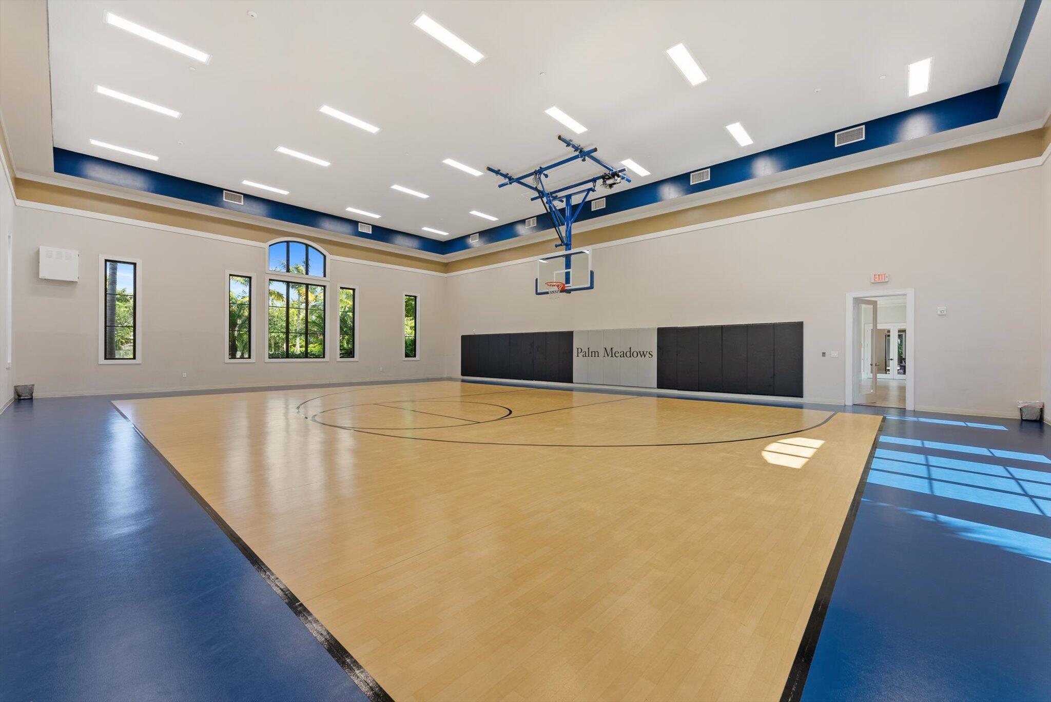 8195 Grand Prix Ln Boynton Beach, FL 33472