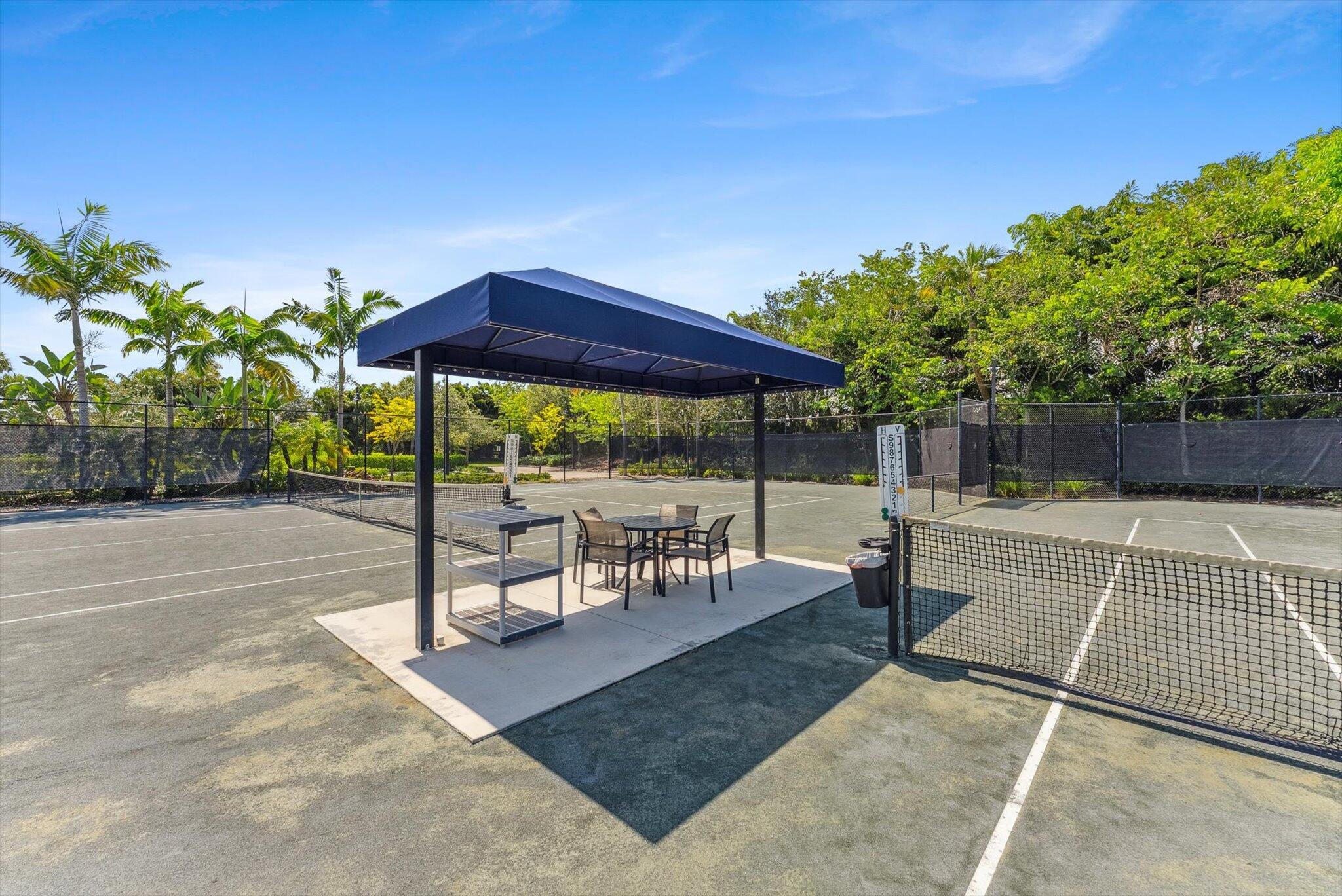 8195 Grand Prix Ln Boynton Beach, FL 33472