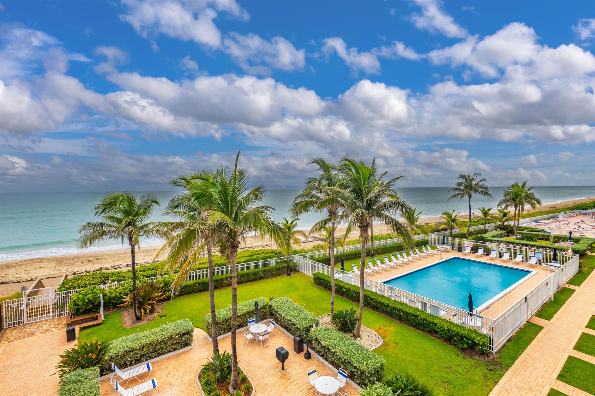 9800 S Ocean Dr #401