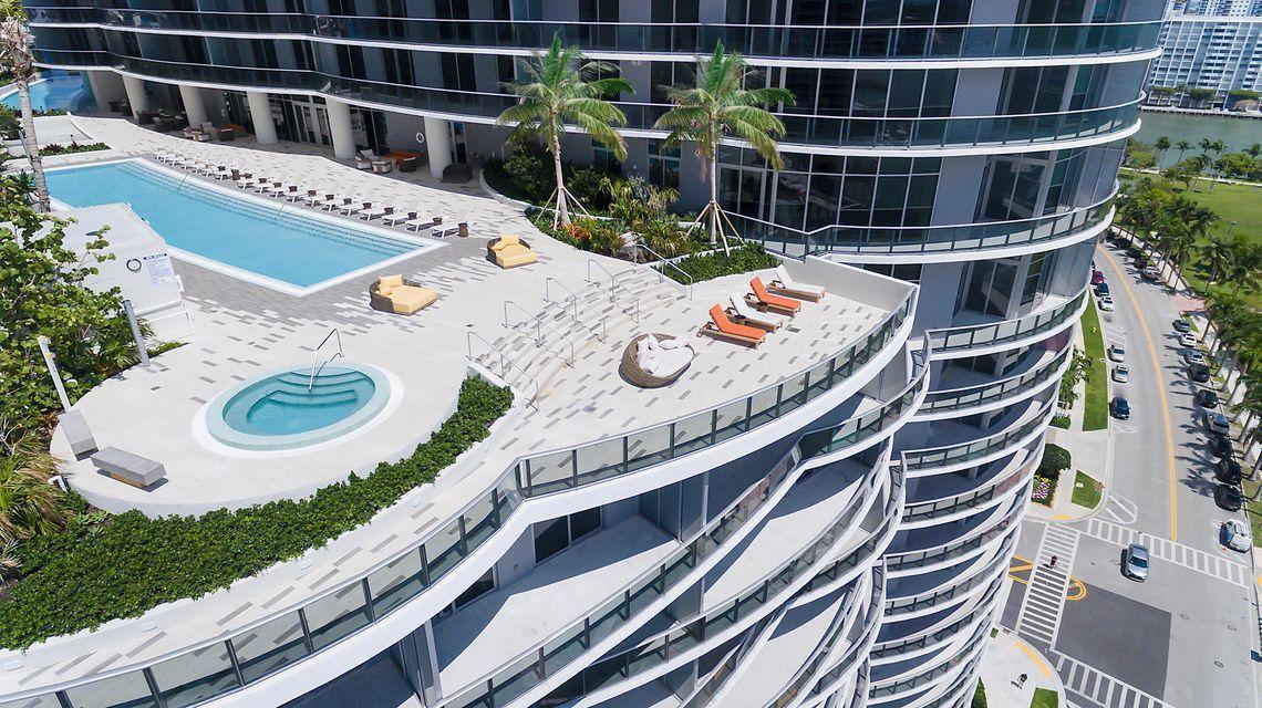 image Aria On The Bay Condo31